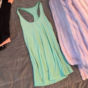 Lululemon Racerback Light Green & White Heather Approx Sz 4 PTP 13” Soft